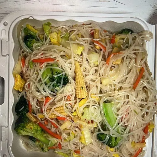 Vegetable Chow Mei Fun