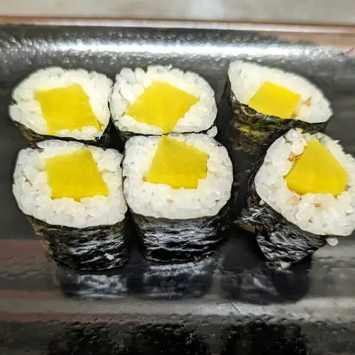 Oshinko Roll