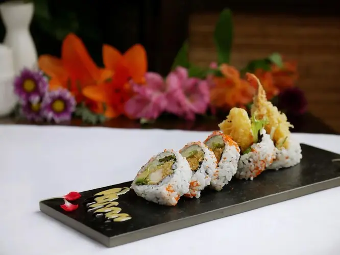 Lobster Tempura Roll