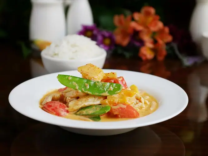 Red Curry Chicken