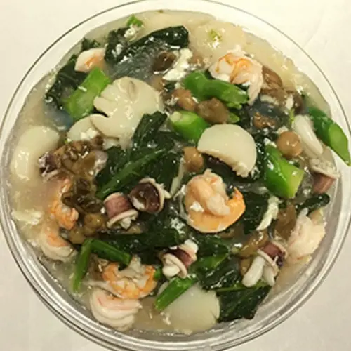 Seafood Chow Fun Scrambled Eggs