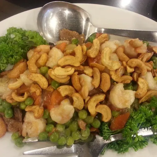 Cashew Prawns