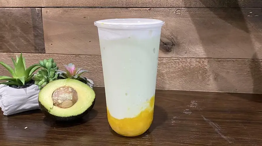 Avocado Mango Smoothie