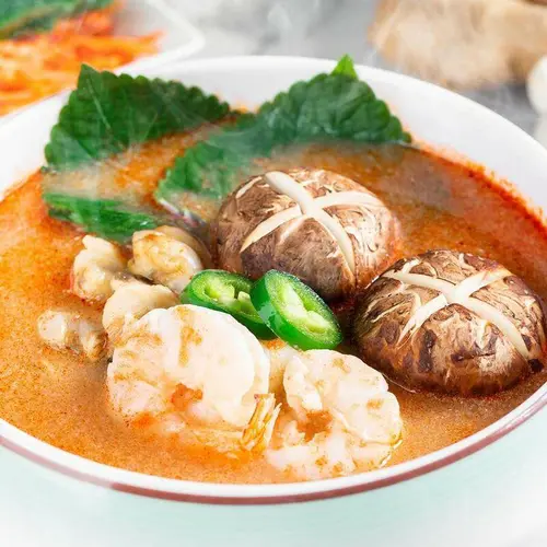 Tom Yum Seafood Soup