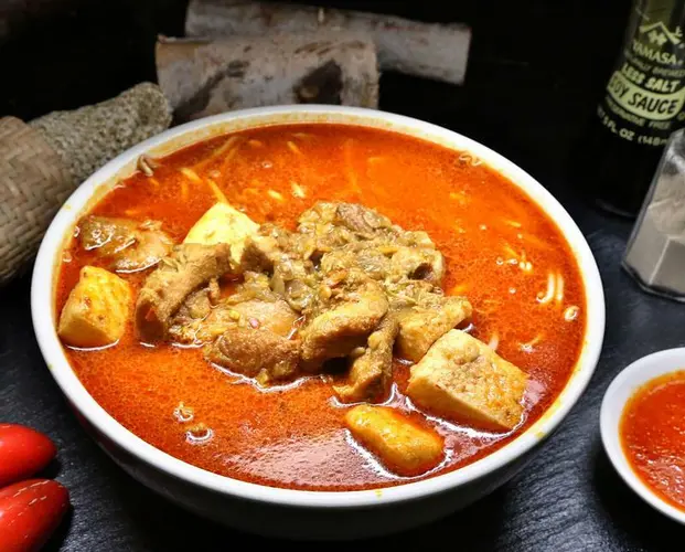 Curry Noodle Soup