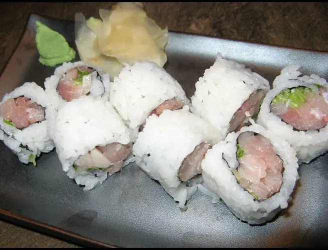 Yellowtail & Scallion