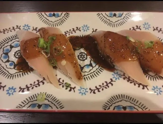 Seared Albacore Sushi