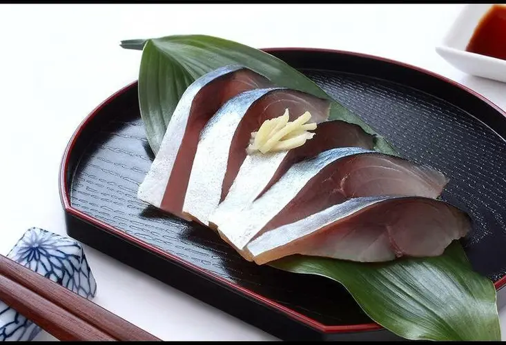 Mackerelsashimi