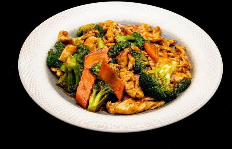 Chicken & Broccoli