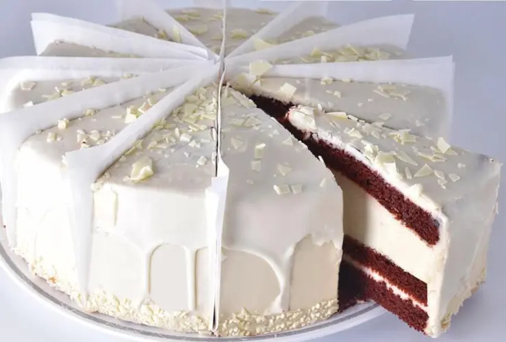 Red Velvet Cheesecake