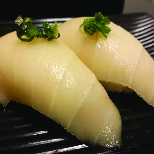 Escolar Sushi