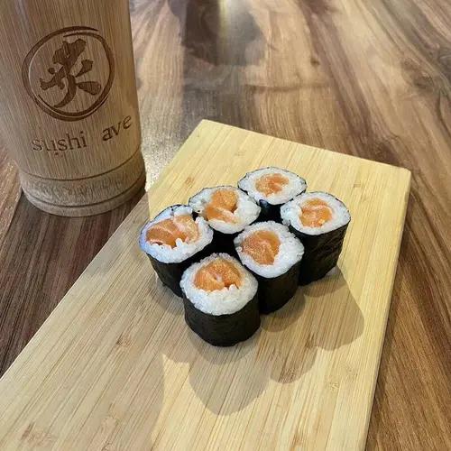 Salmon Maki