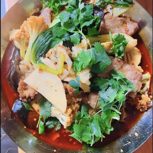 Instant Spicy Steam Pot Of Beef