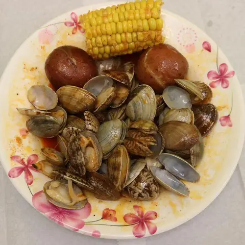 Lb Flower Clams