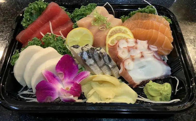 Sashimi Plate