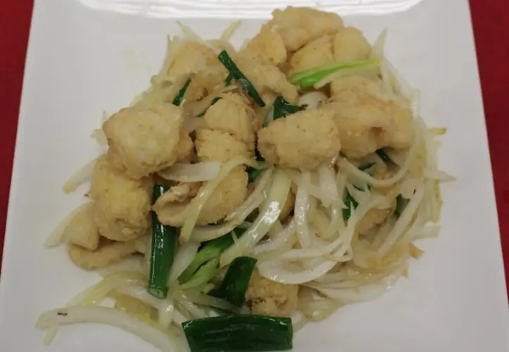 Gin Onion Calamari