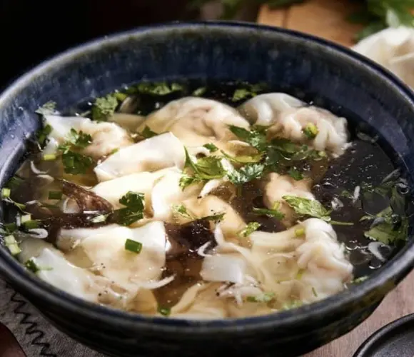 Pork Dumplings In Seaweeds Soup