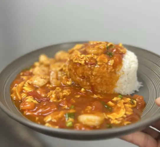 Tomato Shrimps On Rice