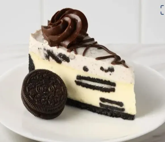 Cookie And Cream Cheesecake
