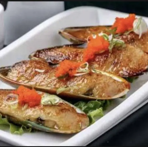 Golden Mussels