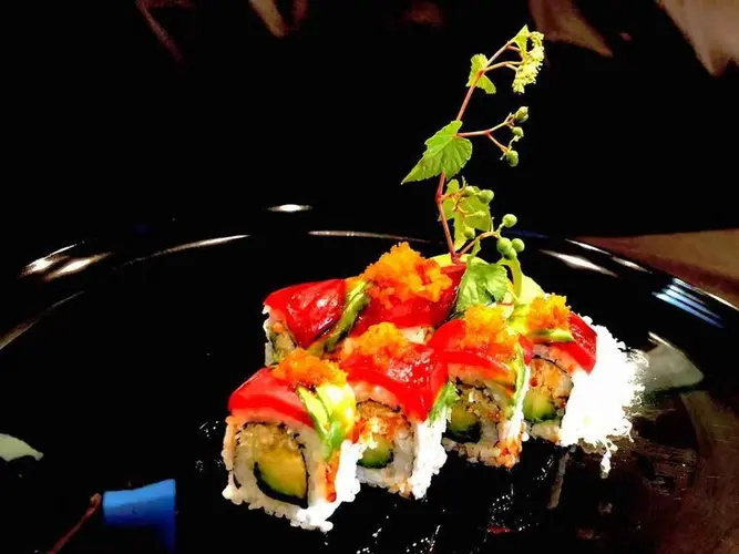 Ahi Crunch Roll