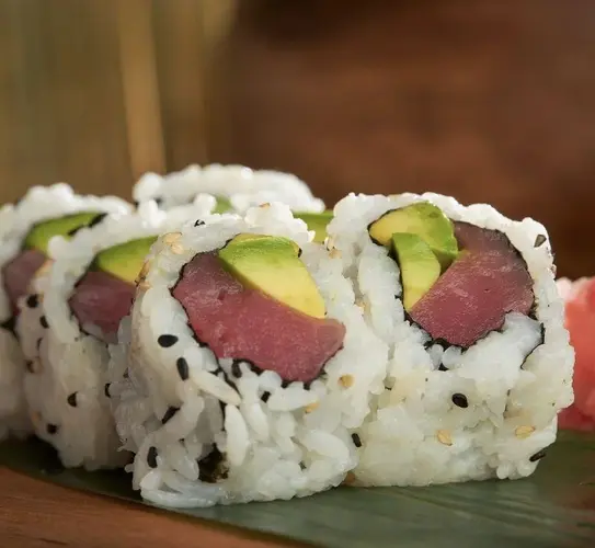 Red Tuna Avocado Roll