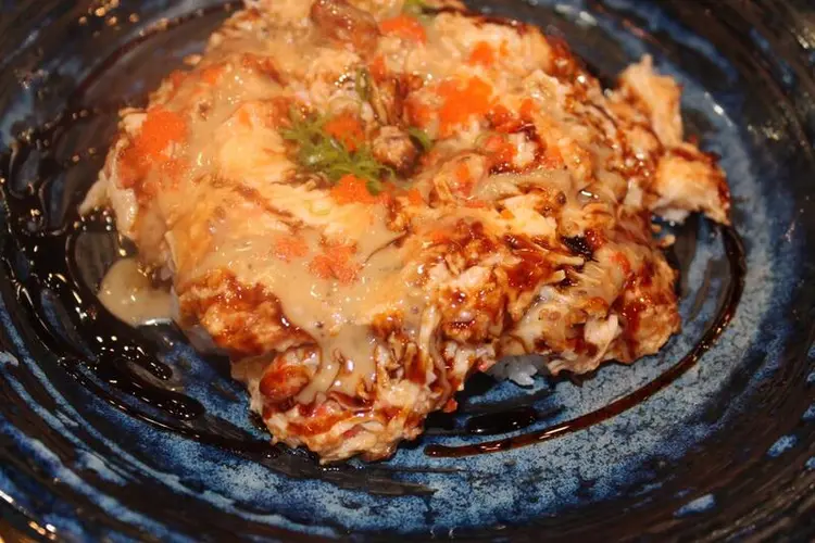 Baked Lobster Roll