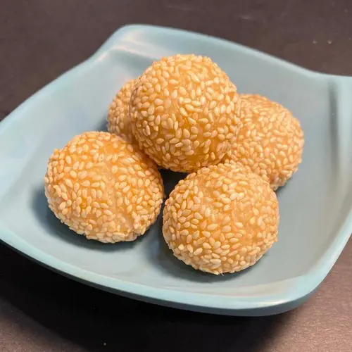 Sweet Sesame Ball