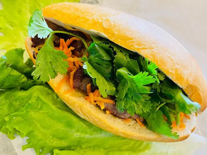 Bahn Mi Thit Nuong