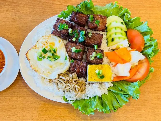 Com Bi Cha Thit Nuong