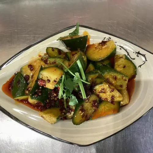Spicy Cucumber Garlic Sauce