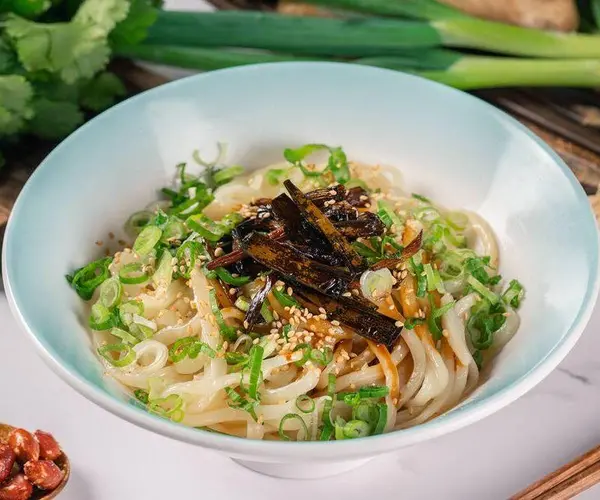 Vegetarian Of Scallion Oil Noodles