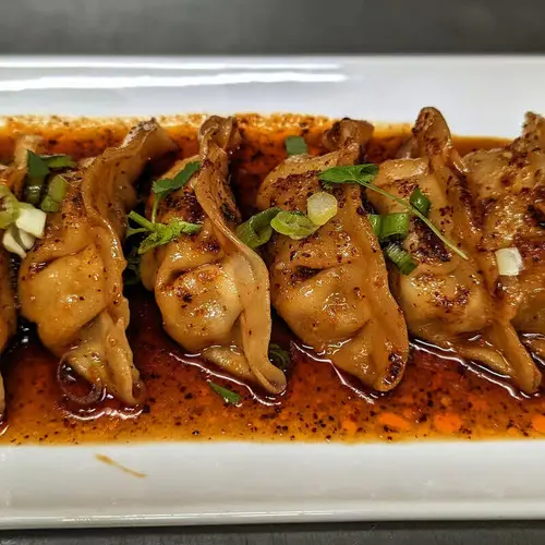 Rayu Gyoza
