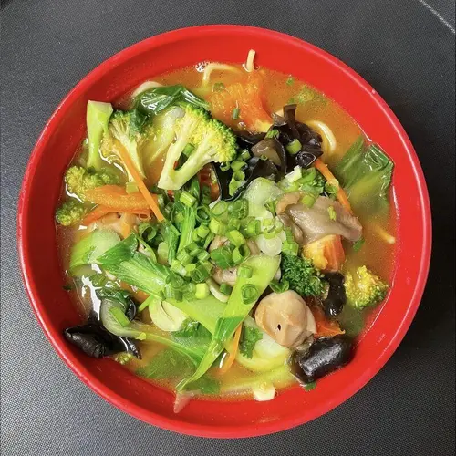 Boiled Vegetarian Noodles