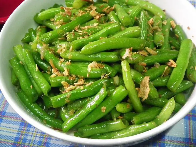 Dry Stir Fried Green Beans