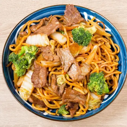 Beef Pan Fried Lo Mein