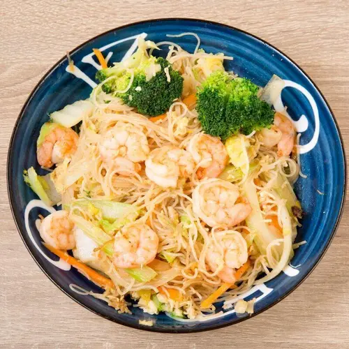 Shrimp Pan Fried Rice Noodle