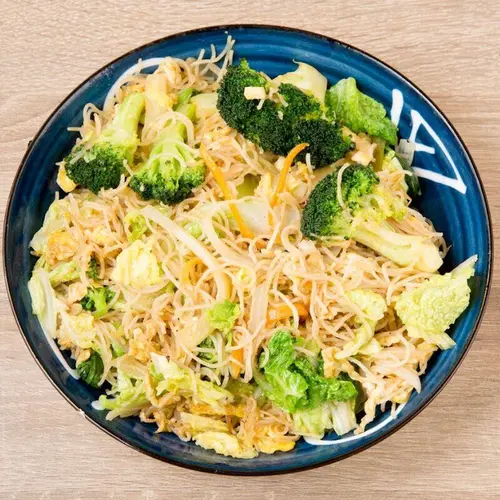Veggie Pan Fried Rice Noodle