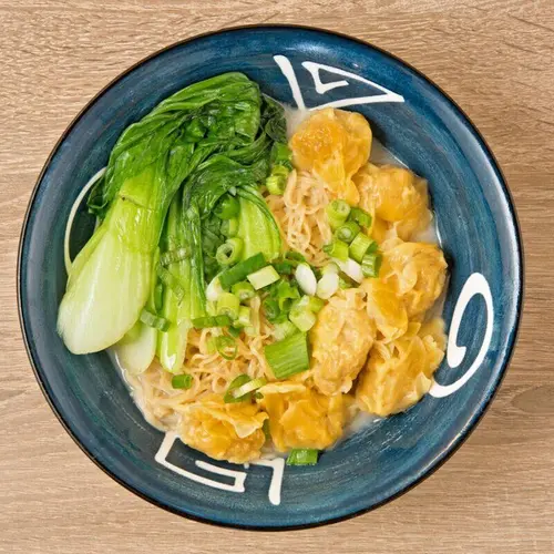 Hong Kong Wonton Rice Noodle